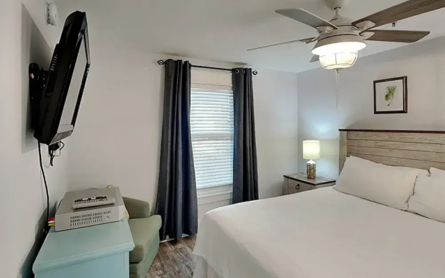 Majestic Sun #1008A by Southern Vacation Rentals