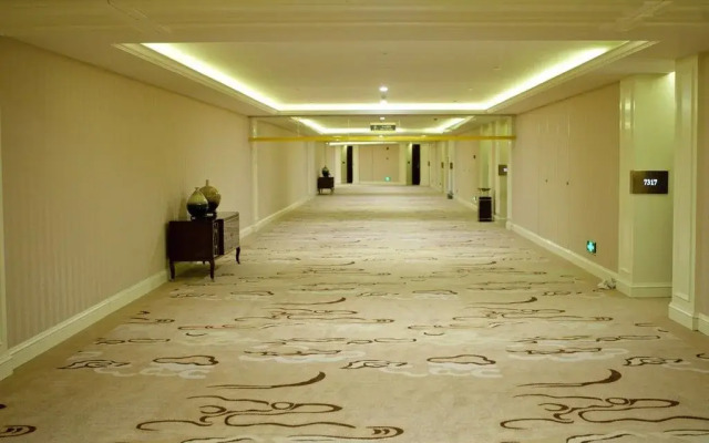 Jing Cheng Earthsea SPA Holiday Center - Ruili