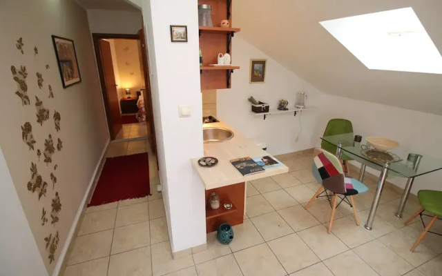 Marko Apartments