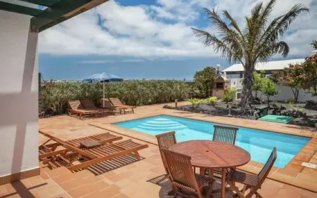Villa Mango