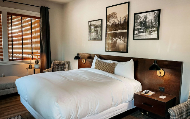 Gateway Hotel, Trademark Collection by Wyndham