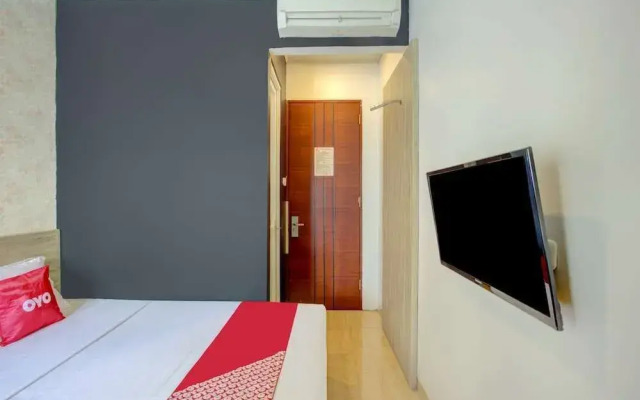 OYO 4005 Bunga Dahlia Guest House