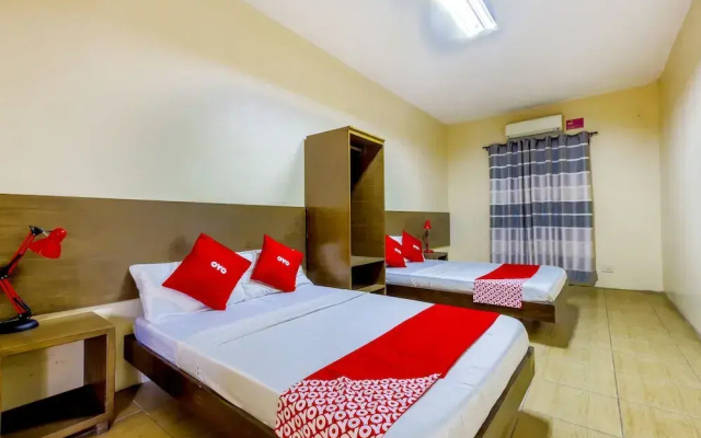 Metro Deluxe Residences