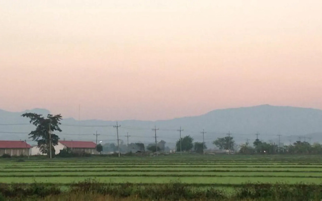 Heun Baan Rong Khun Resort