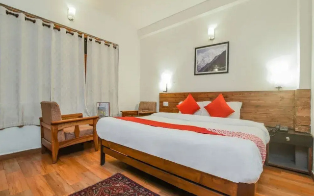 OYO 13410 Hotel Sunflower