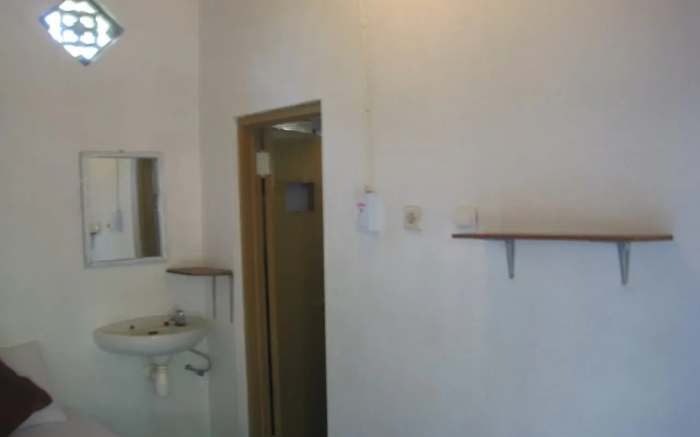 Tamu Tamu Hotel