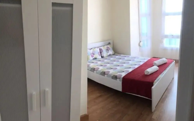 Cesar Apartment