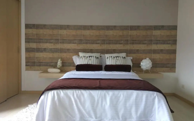 Beautiful Apartmentsuite With The Best Location In Medellin Free Wi-fi