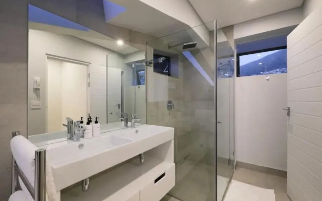 Belle Vue Penthouse in Cape Town
