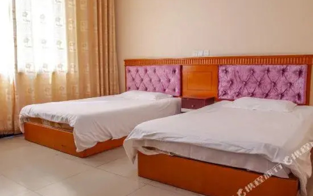 Leshan Hongcheng Hotel (Jiaxing Road Food Street)