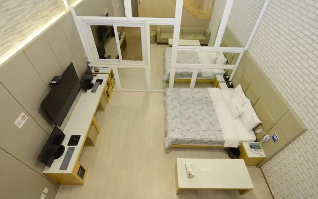 CIEL Motel