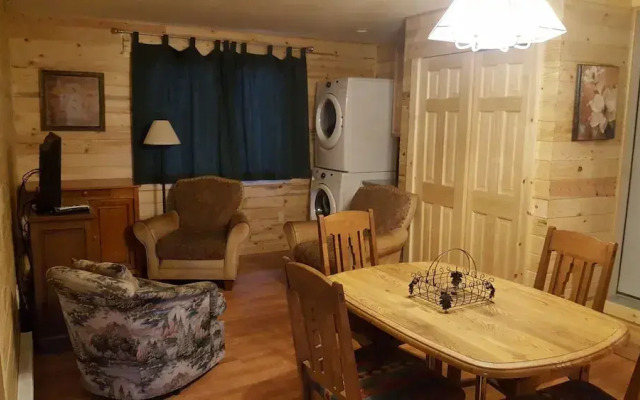 Wild Skies Cabin Rentals in Craig