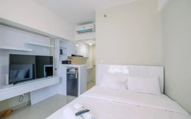 Nice And Comfy Studio At Springlake Summarecon Apartment