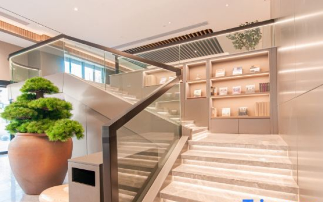 JI Hotel (Kunming South Railway Station Yongxin Harvard Center)