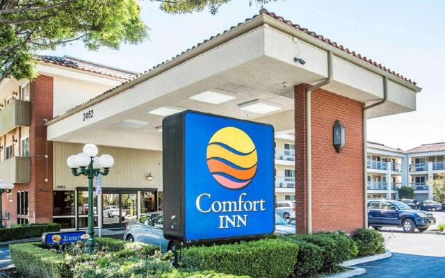 Отель Comfort Inn Near Pasadena Civic Auditorium США, Пасадена - отзывы, цены и фото номеров - забронировать отель Comfort Inn Near Pasadena Civic Auditorium онлайн вид на фасад