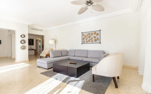 3-bedroom Cap Cana Gem Terrace Picuzzi Marina