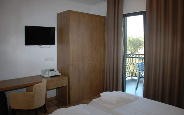 Bianco Hotel