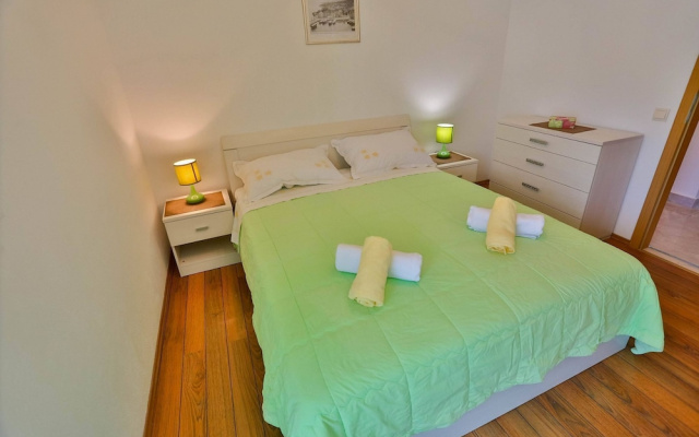Apartment Lenka Mato