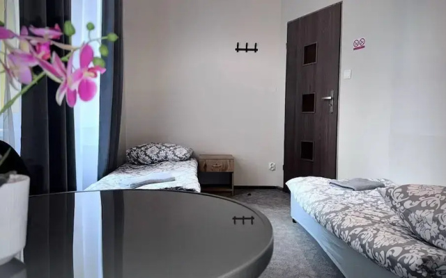 FiveHostel