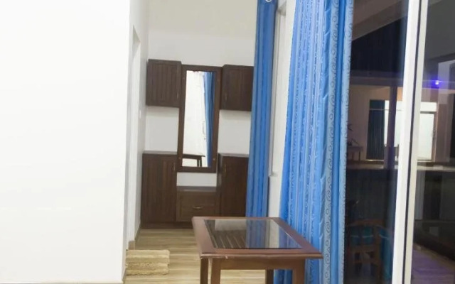 Oasis Hotel Mirissa