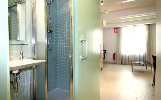 Ramblas Apartments