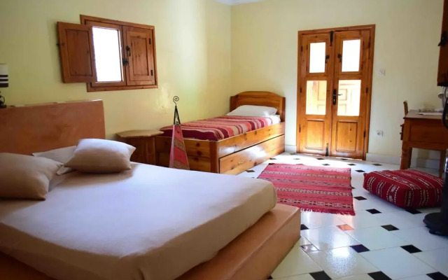 Auberge le Maquis