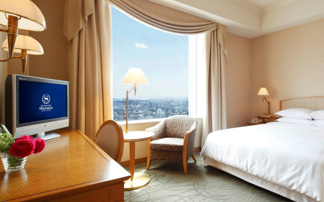 Yokohama Bay Sheraton Hotel & Towers