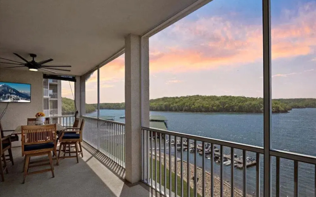 Modern Decor, Views, Grill, Workstation, Boat + 2 PWC Slips & Resort-style Amenities
