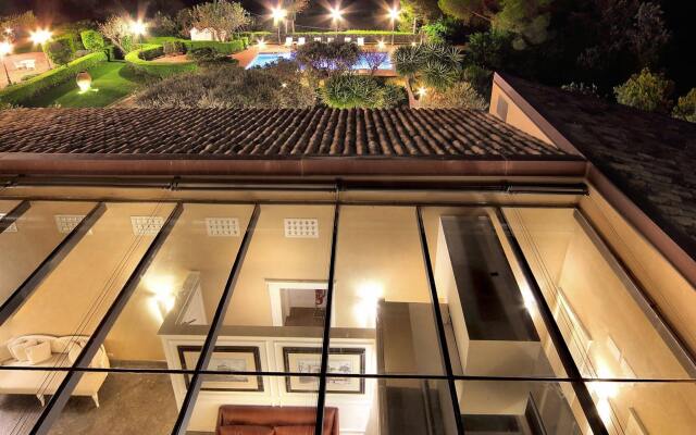 Отель Villa Athena Агридженто вид на фасад