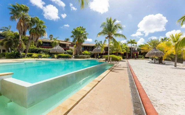 Spanish Water Apartments