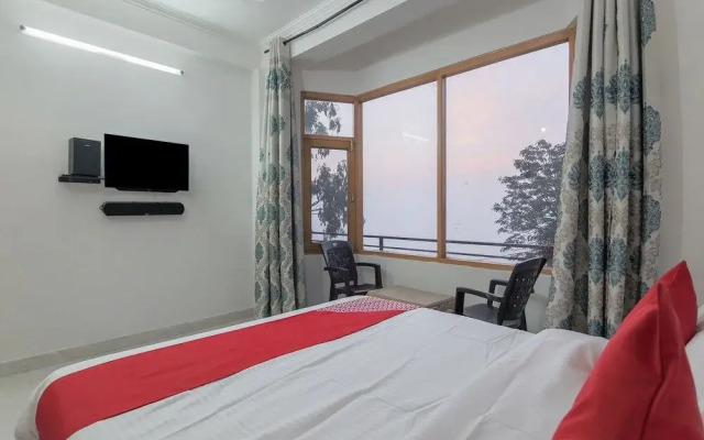 Oyo 23675 Mountains Villa
