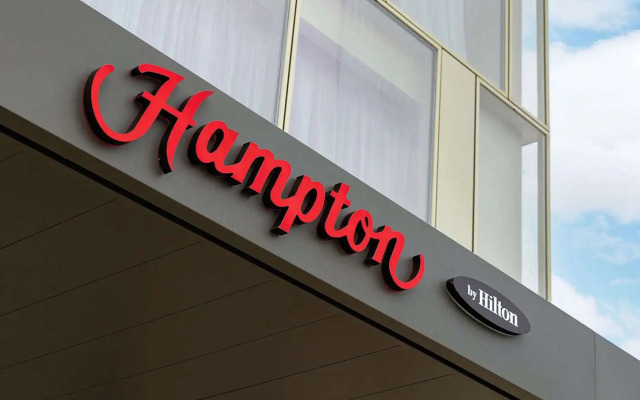 Hampton by Hilton Tours Centre