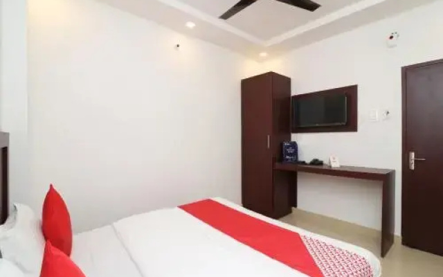 Hotel Gayatri Residency