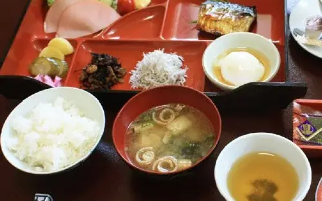 Kokumin Shukusha Kochiku