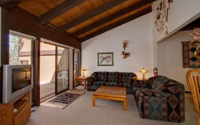 Lake Tahoe Vacations by TechTravel.com