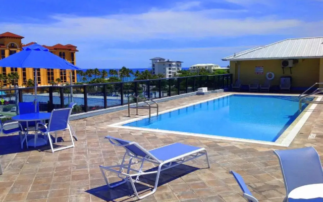 Vistalmar Beach Resort