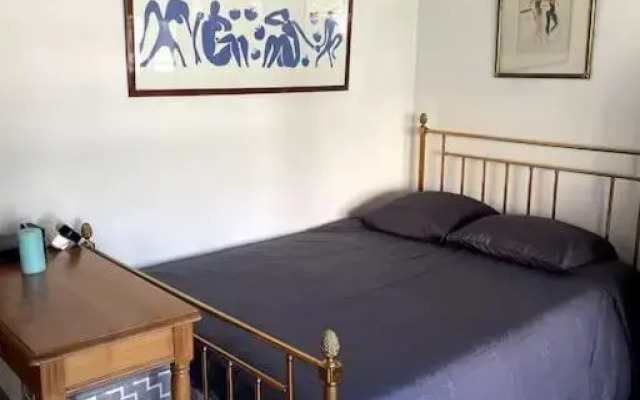 Studio au calme - piscine et tennis - Ideale couple