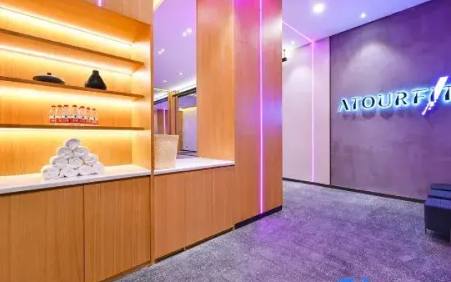 Shenyang North Station Financial Center Atour Hotel