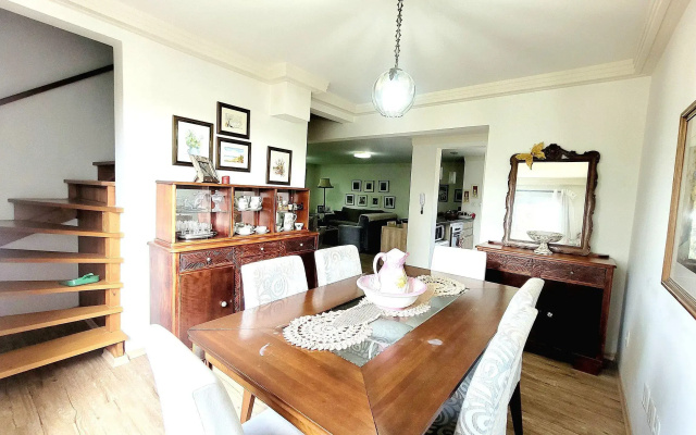 Apartamento Encantador Com Lareira Interna No Centro De Canela