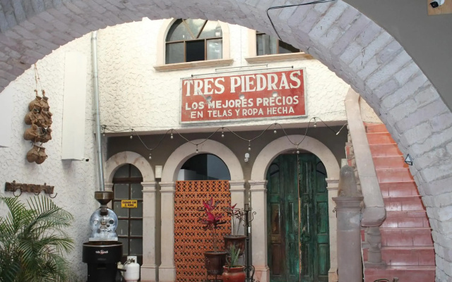 Hostal Tres piedras