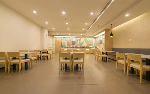 Hanting Hotel Wuxi East Railway Station