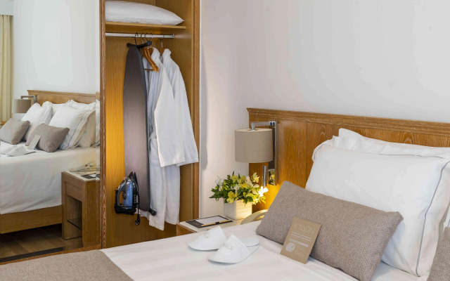 Kydon, The Heart City Hotel