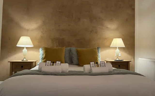St Cuthbert St Royal Suites