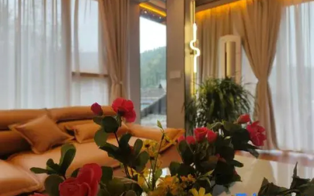 Youranju Boutique Homestay (Sanjiang Chengyang Bazhai Scenic Area)