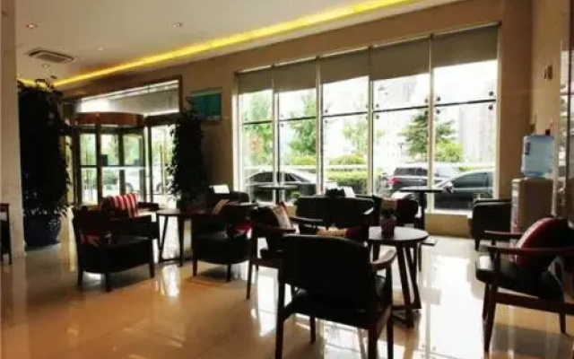Jinjiang Inn Lianyungang High Speed Railway Station Front Square