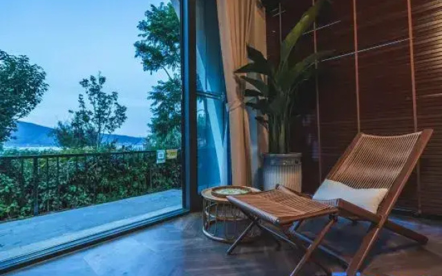 Qingshanyu Designer Seaview Homestay