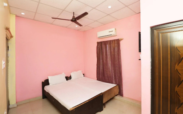 Shree Ram Guest House By OYO Rooms