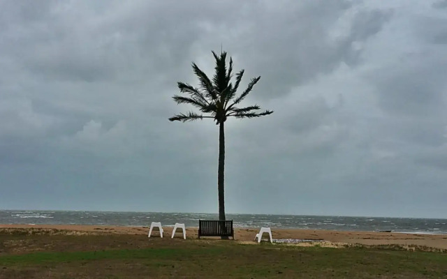 Sea View Villa. 2 bedroom. Sleeps 4. Free WIFI