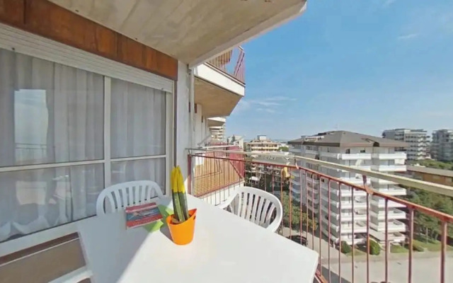 Ideally Located sea Front Building With Pool