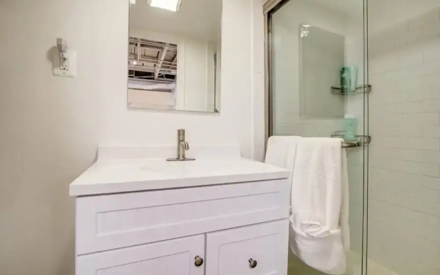 Private Studio in Serene DC Neighborhood